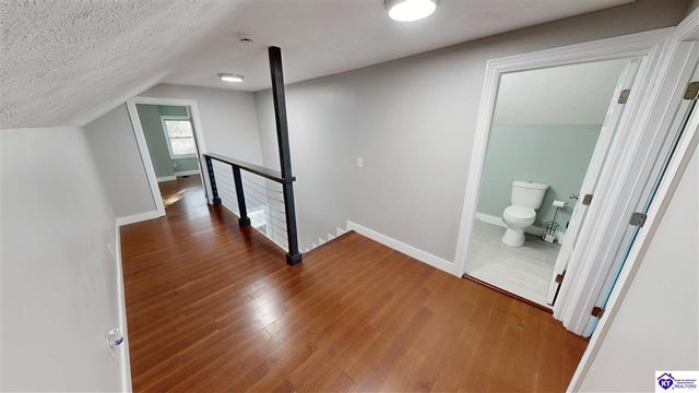 818 Otter Creek Road, Vine Grove, KY 40175