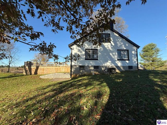 818 Otter Creek Road, Vine Grove, KY 40175