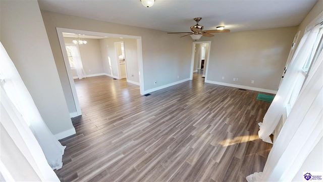 818 Otter Creek Road, Vine Grove, KY 40175