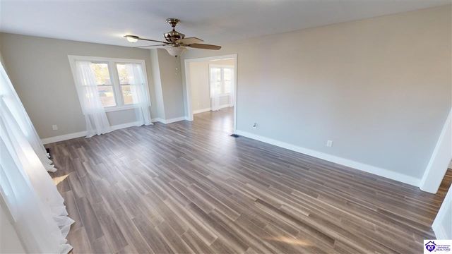 818 Otter Creek Road, Vine Grove, KY 40175