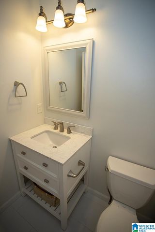 3432 WISTERWOOD LANE, Birmingham, AL 35216