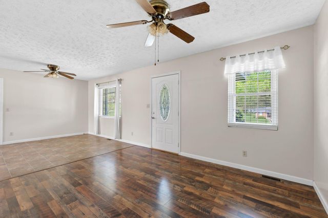 1065 Copper Creek Road, Berea, KY 40403