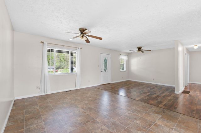 1065 Copper Creek Road, Berea, KY 40403