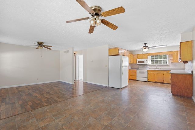 1065 Copper Creek Road, Berea, KY 40403