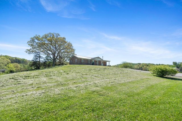 1065 Copper Creek Road, Berea, KY 40403