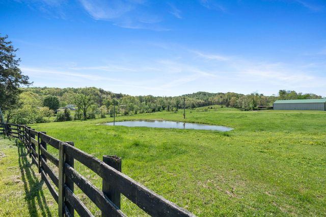 1065 Copper Creek Road, Berea, KY 40403