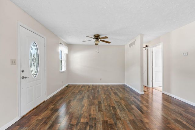 1065 Copper Creek Road, Berea, KY 40403