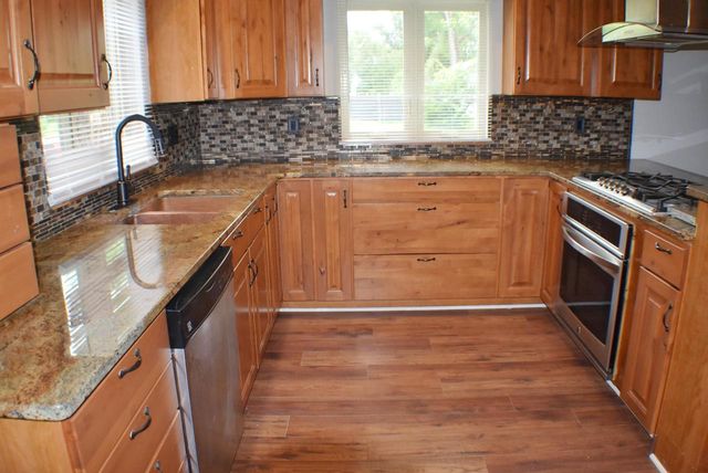 5306 S madison Street, Afton, WI 53501