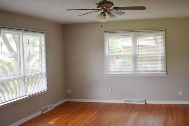 5306 S madison Street, Afton, WI 53501