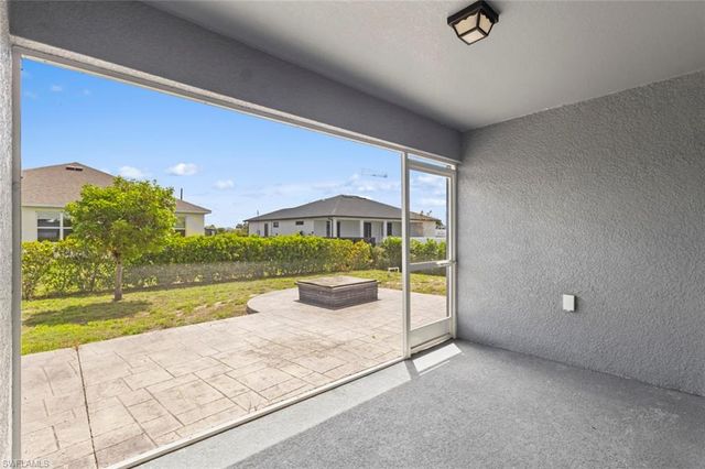 1319 NW 14th PL, Cape Coral, FL 33993