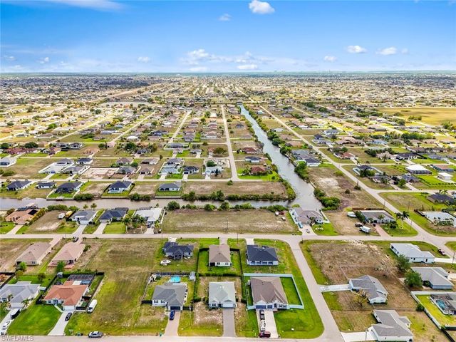 1319 NW 14th PL, Cape Coral, FL 33993