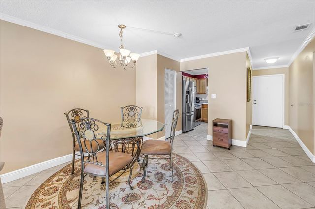 5287 81ST STREET N 5, St Petersburg, FL 33709