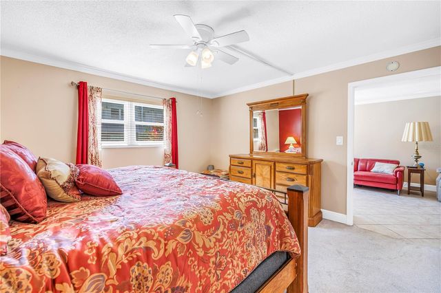 5287 81ST STREET N 5, St Petersburg, FL 33709