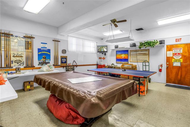 5287 81ST STREET N 5, St Petersburg, FL 33709