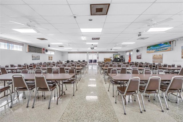 5287 81ST STREET N 5, St Petersburg, FL 33709