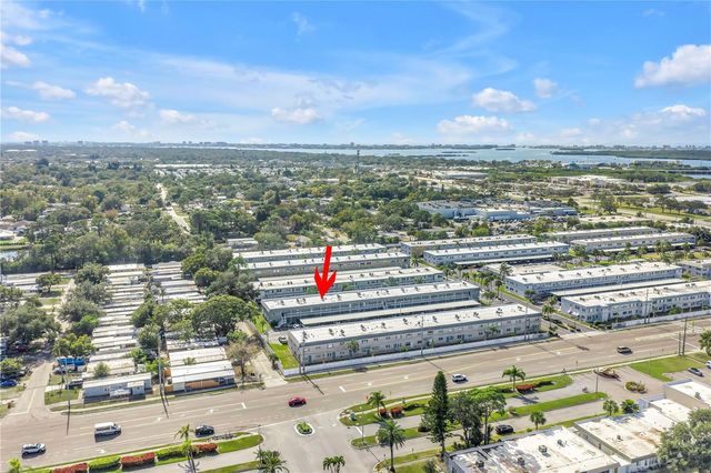 5287 81ST STREET N 5, St Petersburg, FL 33709