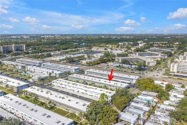 5287 81ST STREET N 5, St Petersburg, FL 33709