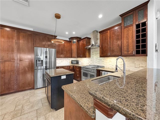 13945 Dasmarinas Dr, Corpus Christi, TX 78418