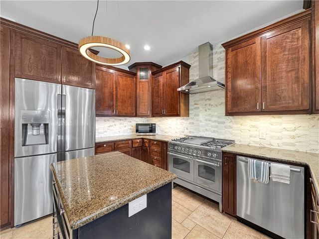 13945 Dasmarinas Dr, Corpus Christi, TX 78418