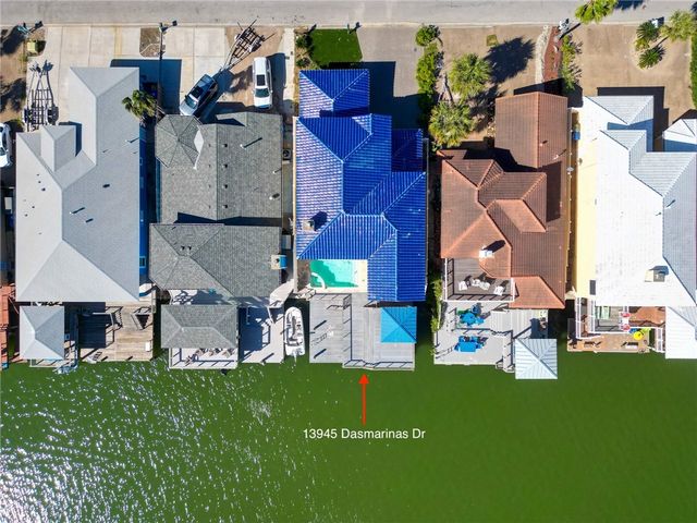 13945 Dasmarinas Dr, Corpus Christi, TX 78418
