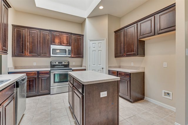 621 Tumbleweed Drive, Forney, TX 75126