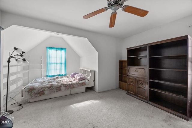 524 Texanna Way, Holly Springs, NC 27540