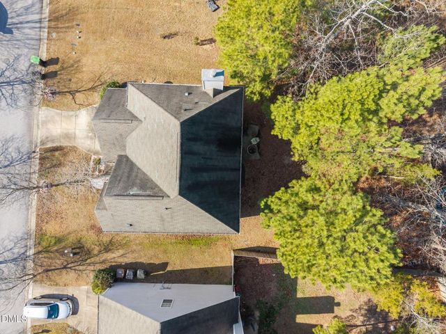 524 Texanna Way, Holly Springs, NC 27540