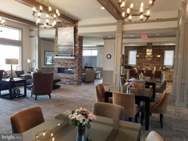 6708 BIG LAUREL LN, Fredericksburg, VA 22407