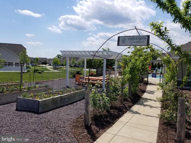 6708 BIG LAUREL LN, Fredericksburg, VA 22407