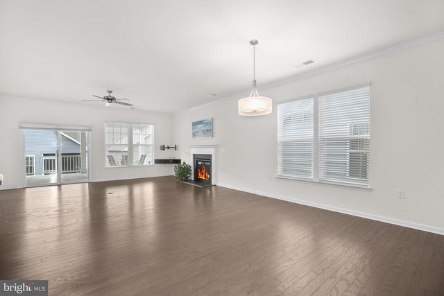 6708 BIG LAUREL LN, Fredericksburg, VA 22407