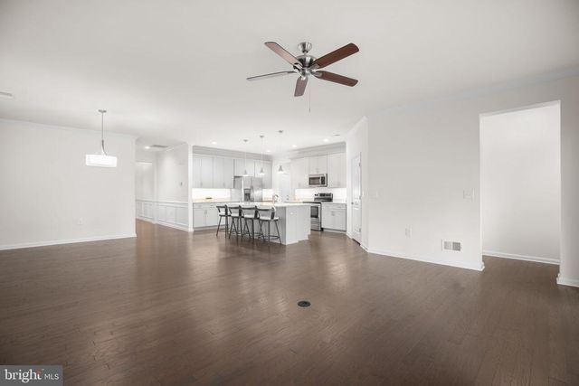 6708 BIG LAUREL LN, Fredericksburg, VA 22407