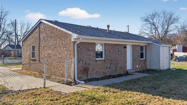 6101 Toebbe Ln, Louisville, KY 40229