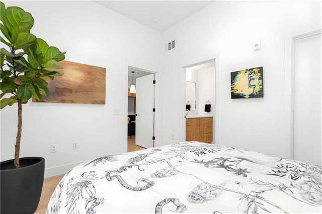 567 Ponce De Leon Avenue 504, Atlanta, GA 30308