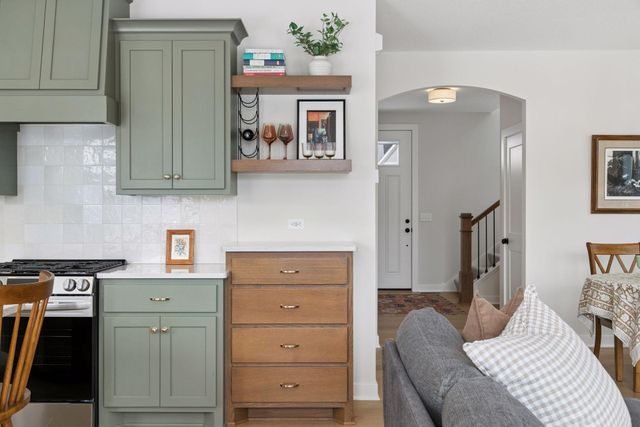 10755 40th Street N, Lake Elmo, MN 55042