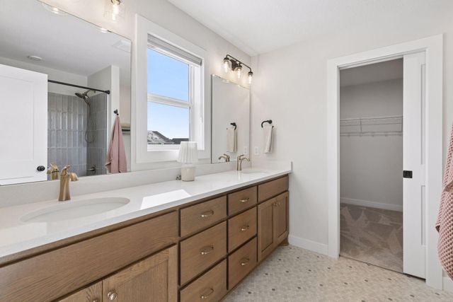 10755 40th Street N, Lake Elmo, MN 55042