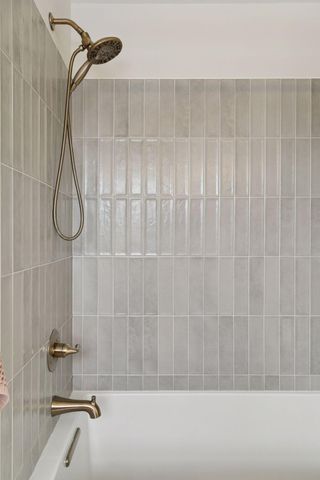 10755 40th Street N, Lake Elmo, MN 55042