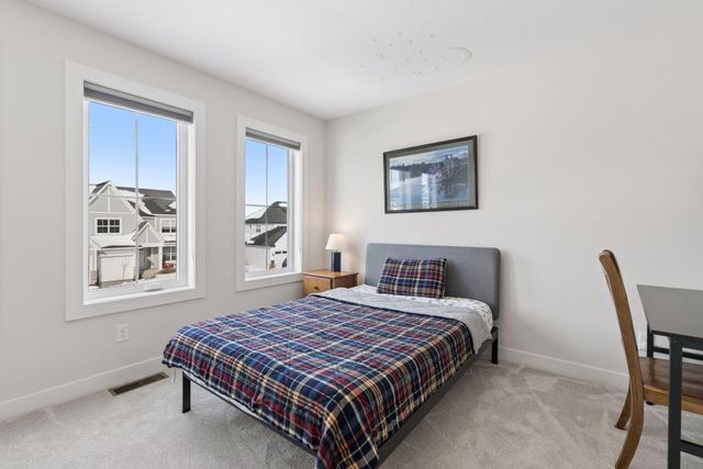 10755 40th Street N, Lake Elmo, MN 55042