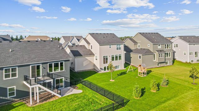 10755 40th Street N, Lake Elmo, MN 55042