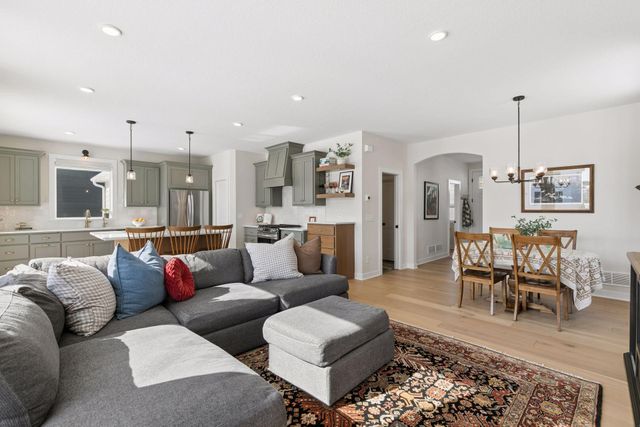 10755 40th Street N, Lake Elmo, MN 55042