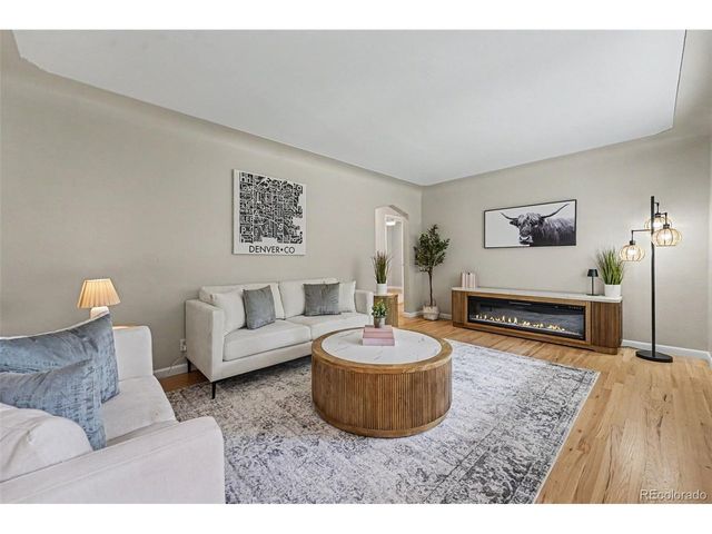 2063 Ingalls St, Edgewater, CO 80214