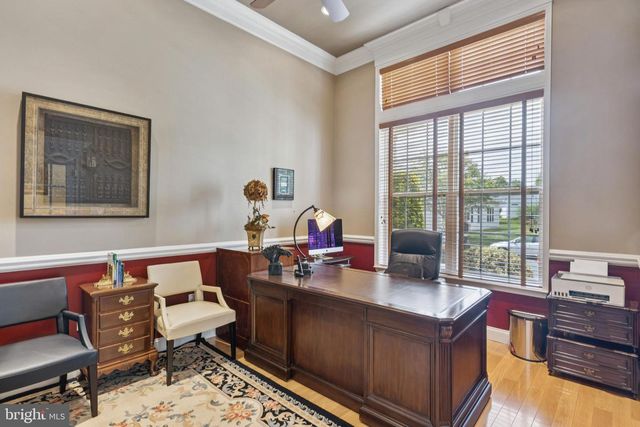 4 RUNNING BROOK TER, Barnegat, NJ 08005