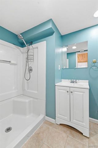 32 W Meadow Lane, Ellisville, MO 63021