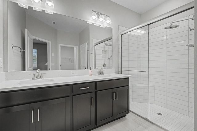 10460 GABLE DIG LOOP, San Antonio, FL 33576