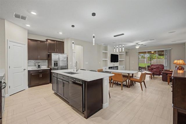 10460 GABLE DIG LOOP, San Antonio, FL 33576