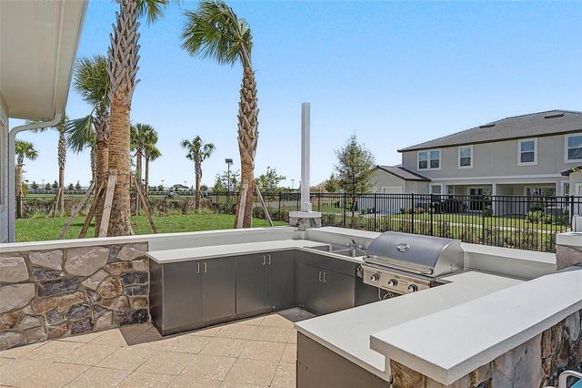 10460 GABLE DIG LOOP, San Antonio, FL 33576