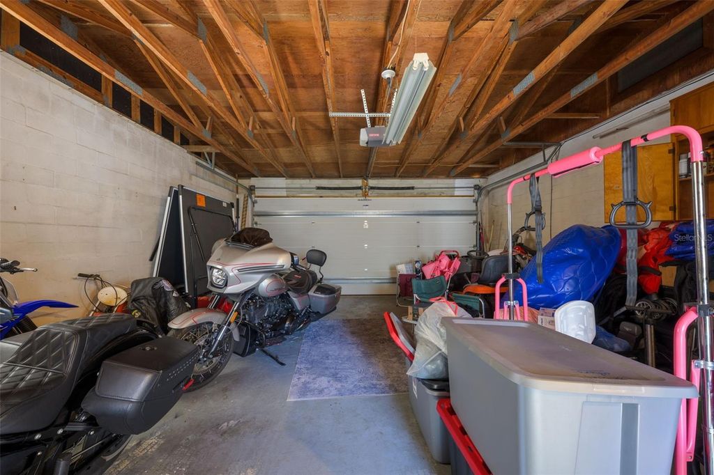 Image 24 of property listing at 76 S CAPRI DRIVE, Ormond Beach, FL 32174