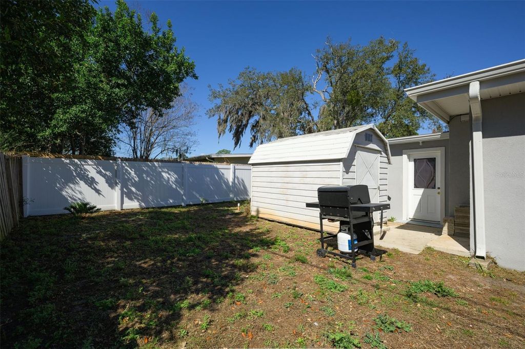 Image 27 of property listing at 76 S CAPRI DRIVE, Ormond Beach, FL 32174