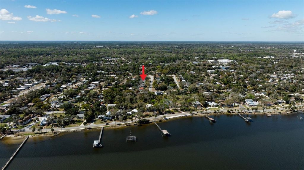 Image 36 of property listing at 76 S CAPRI DRIVE, Ormond Beach, FL 32174