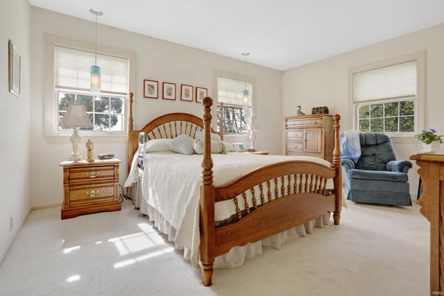 6977 Boyer Road, Newburgh, IN 47630