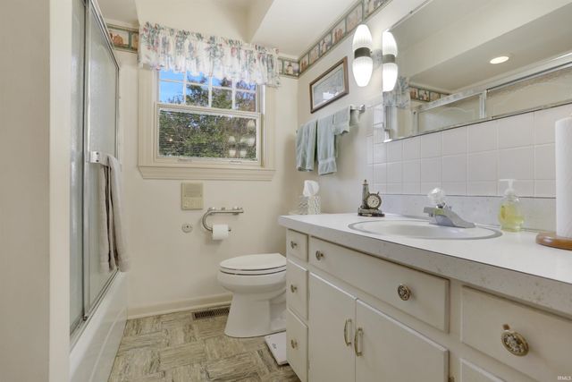 6977 Boyer Road, Newburgh, IN 47630